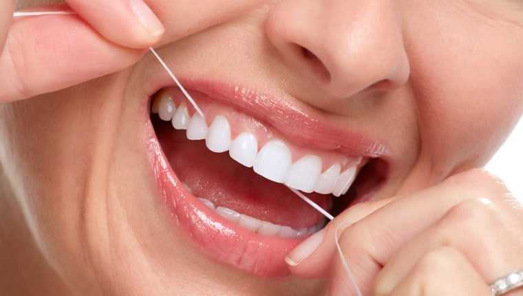 hilo dental, usos y beneficios
